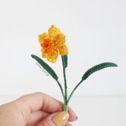 Little Daffodil Tiny Flower Crochet Pattern Side View