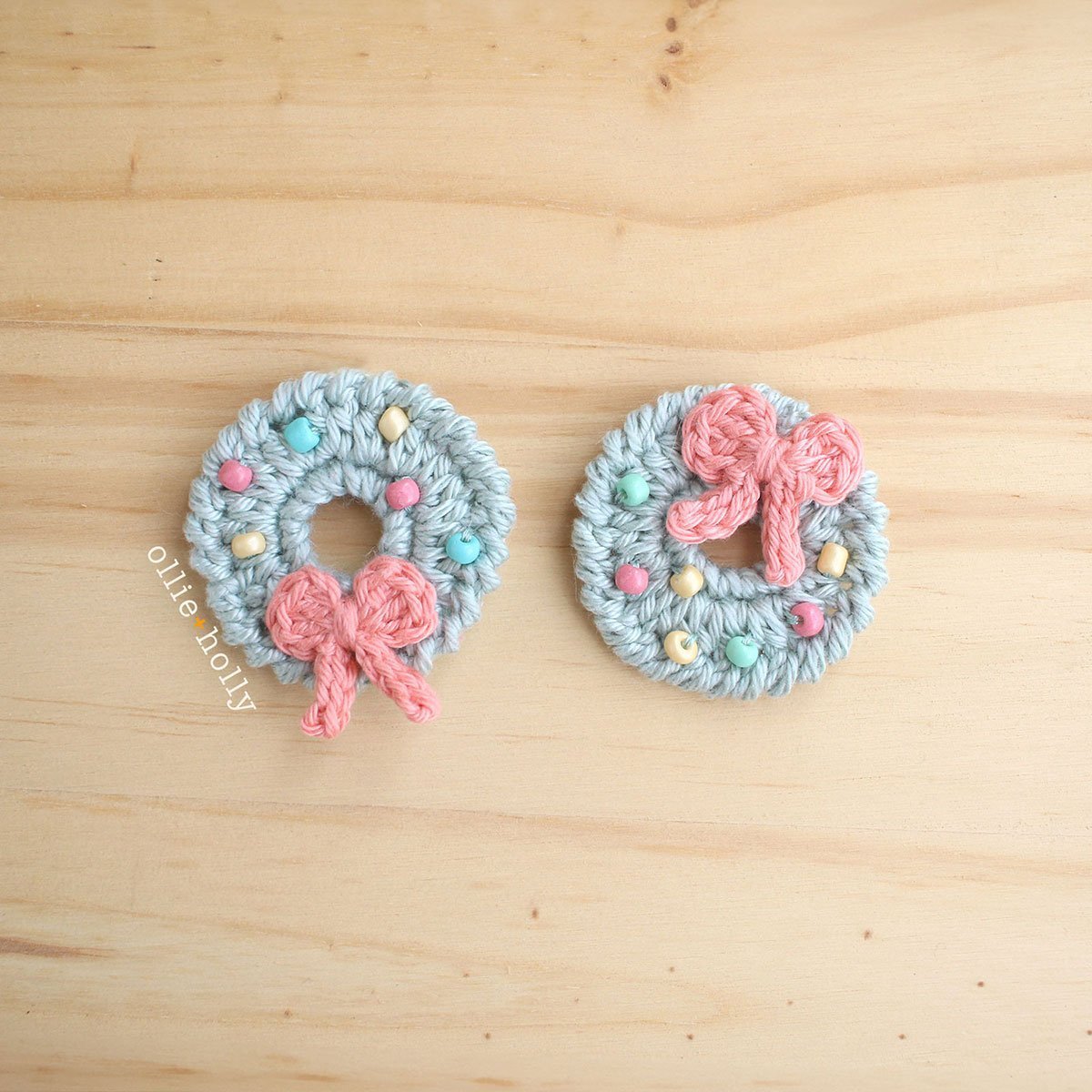 Christmas Wreaeth Applique Crochet Patterns